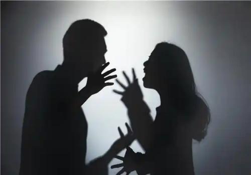 對方不明下落直接起訴離婚可以嗎